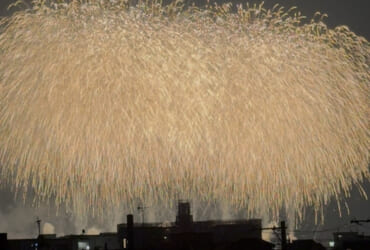 屋上でのんびり、夏の夜時間